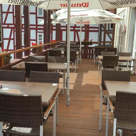 Hotel Zur Sonne Kirchhain Екстериор снимка