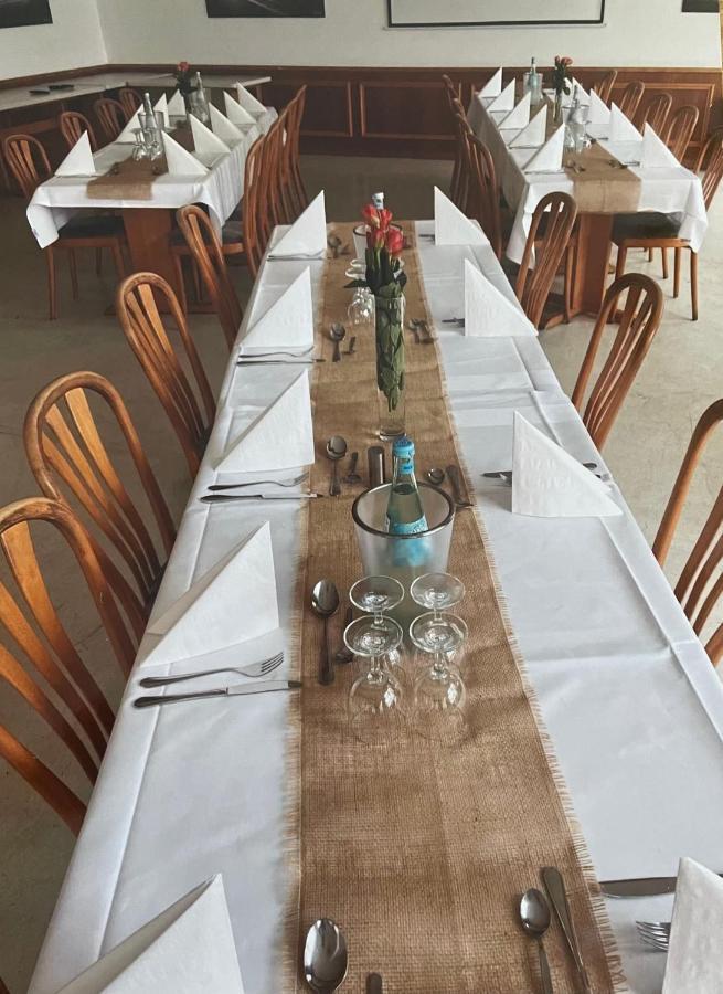 Hotel Zur Sonne Kirchhain Екстериор снимка