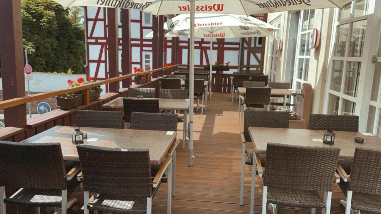 Hotel Zur Sonne Kirchhain Екстериор снимка